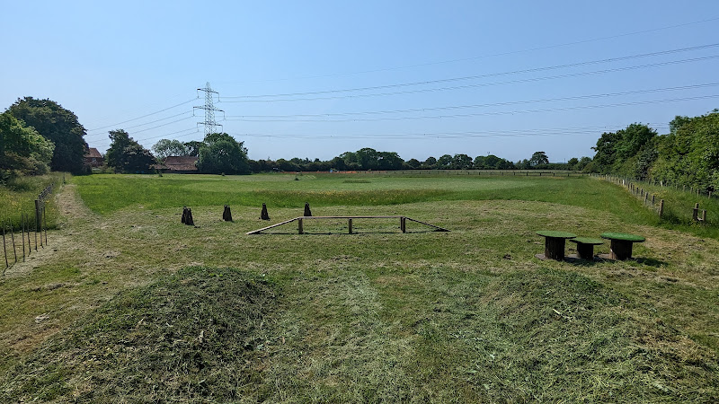 Meggies Meadow Dog Field, Brandon Parva in Norwich