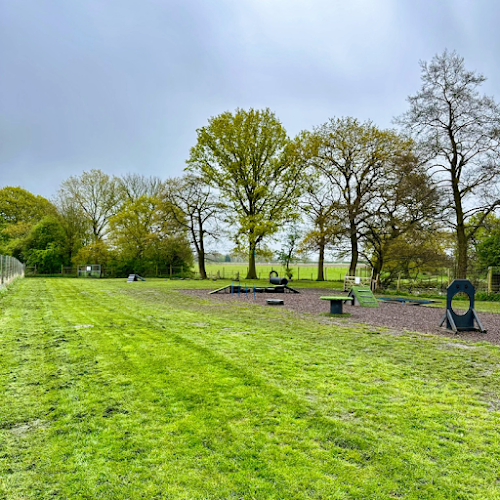 The Dogs Paddocks (2 Fields), Middlewich in Cheshire West and Chester
